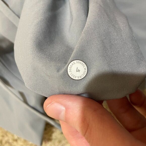 Lululemon Size 4 Keep Moving Joggers Rhino Grey - Picture 5 of 11